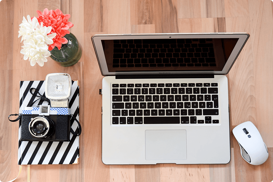 5 Tech Gadgets You Need for Your Next Adventure